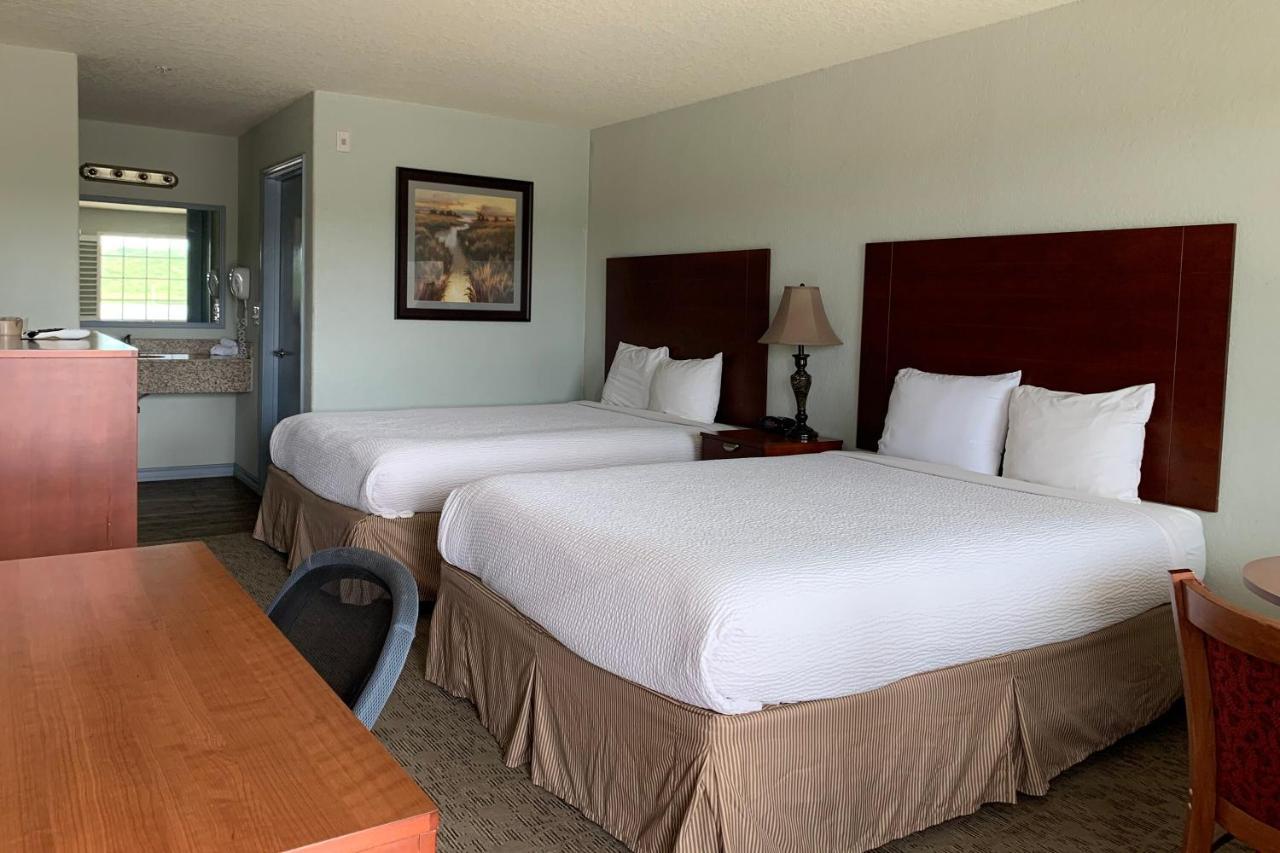 Oyo Hotel Pearsall I-35 West Buitenkant foto