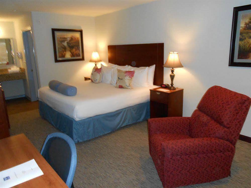 Oyo Hotel Pearsall I-35 West Buitenkant foto